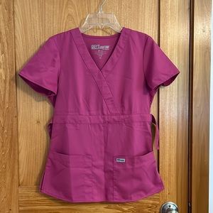 Grey’s Anatomy pink scrub top, size XS